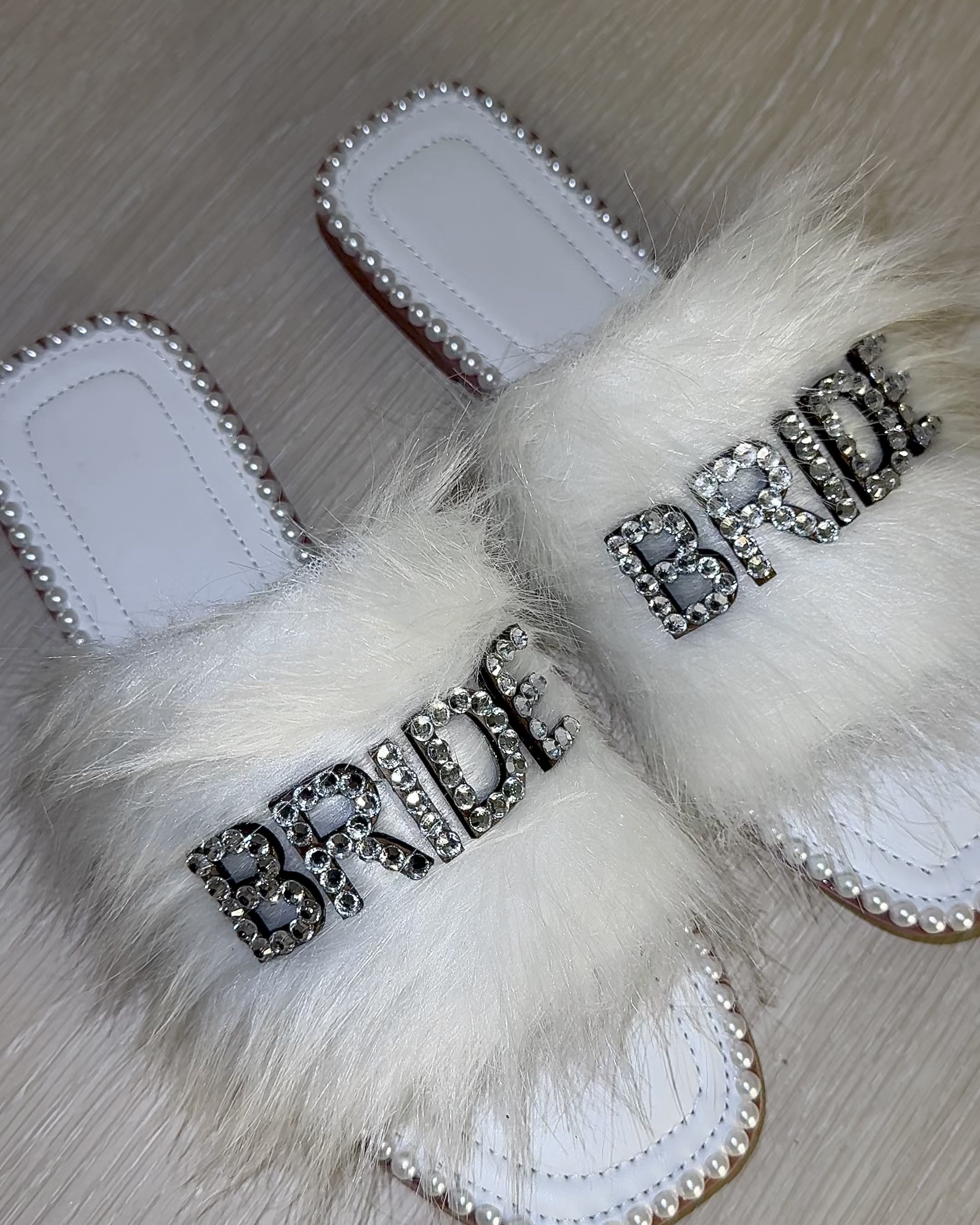 FUR SLIPPERS
